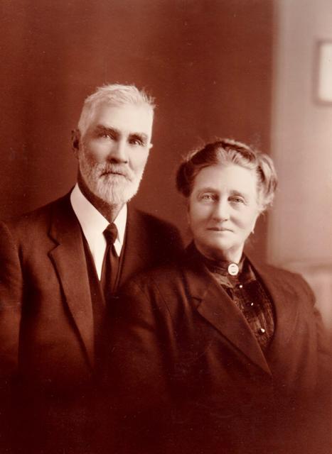 Robert and Sarah Hatch (nee Logue)