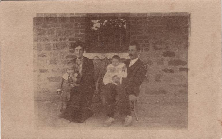 Percival and Alice Pidgeon and their two children, Eric and Gordon