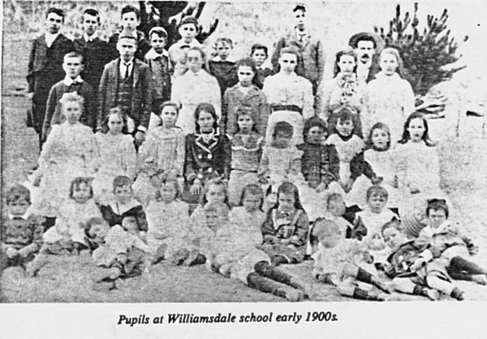 Williamsdale teacher and pupils