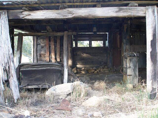 Ginninderra blacksmiths - interior