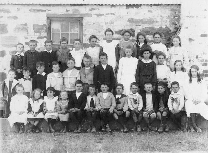 Ginninderra school class group c.1905-06