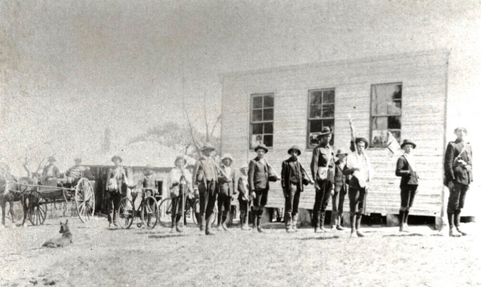 Wallaroo Boys Camp 1915