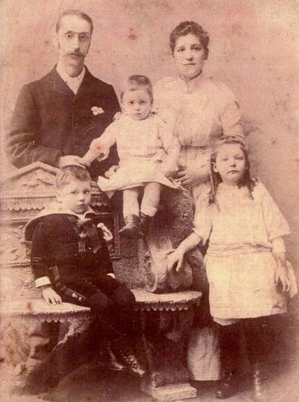 Family photo of the Howards